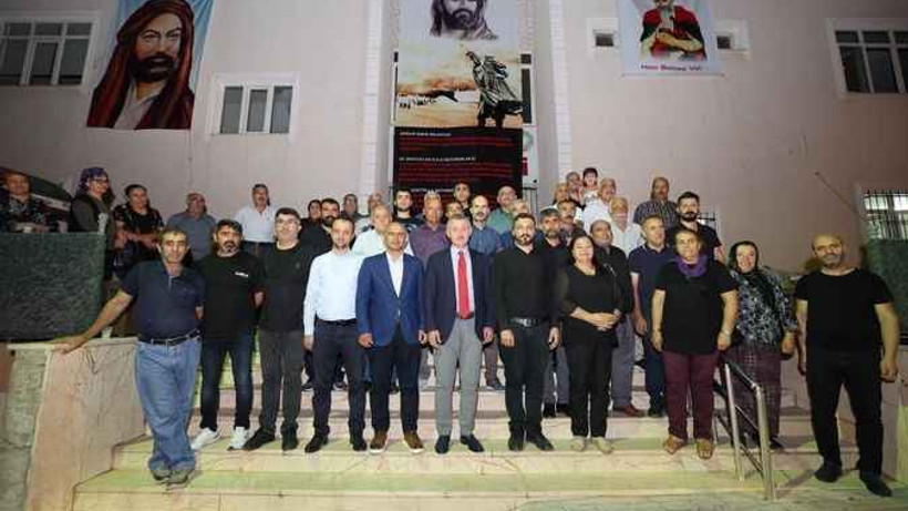 Büyükakın, Körfez Cemevi’nde Muharrem ayı orucuna katıldı
