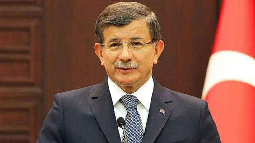 Ahmet Davutoğlu, yeniden genel başkan seçildi