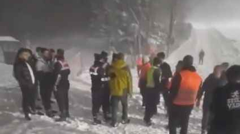 Kartepe'de feci olay! Müşteri tarafından defalarca bıçaklandılar
