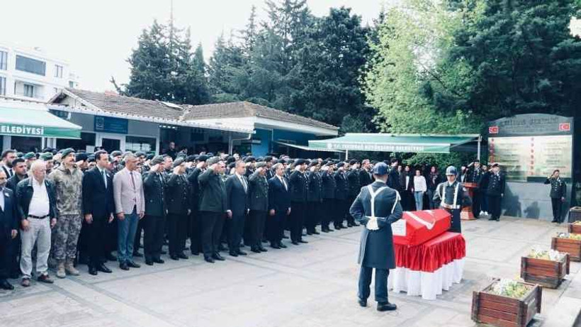 Jandarma başçavuş kalbine yenik düştü