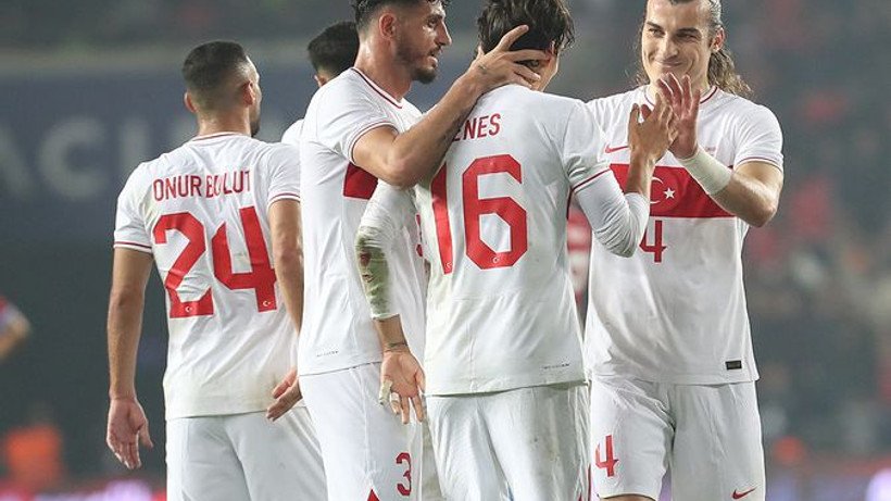 A Milli Futbol Takımı, Çekya maçı hazırlıklarını sürdürdü