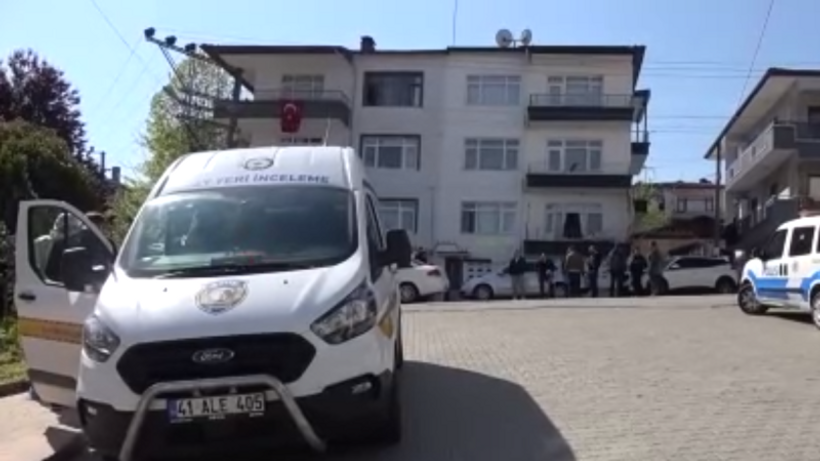 Ağabeyinin boğazını ve cinsel organını kesmişti, cezası belli oldu!