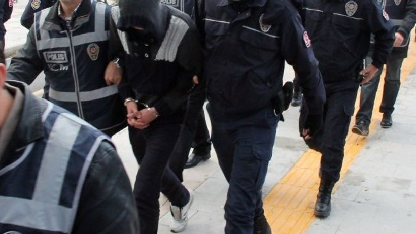 İzmir’de 2 kişinin elektrik akımına kapılıp ölmesine ilişkin çok sayıda gözaltı