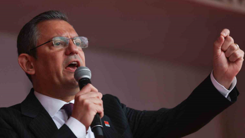 Özgür Özel'den 'olağanüstü kurultay' açıklaması