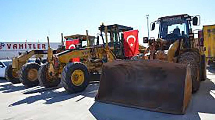 Büyükşehir’e iş makineleri az geldi!