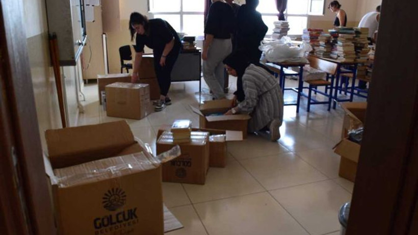 Şehidin adının yaşayacağı kütüphaneye destek!