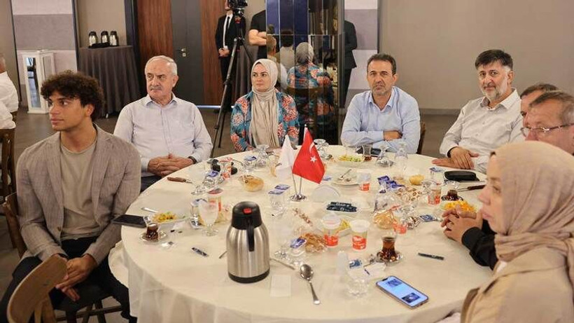 Zeki Aygün “Buradayım” diyor