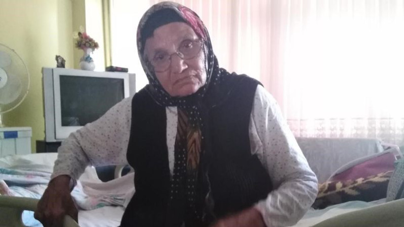 Nazlı Alaçam vefat etti