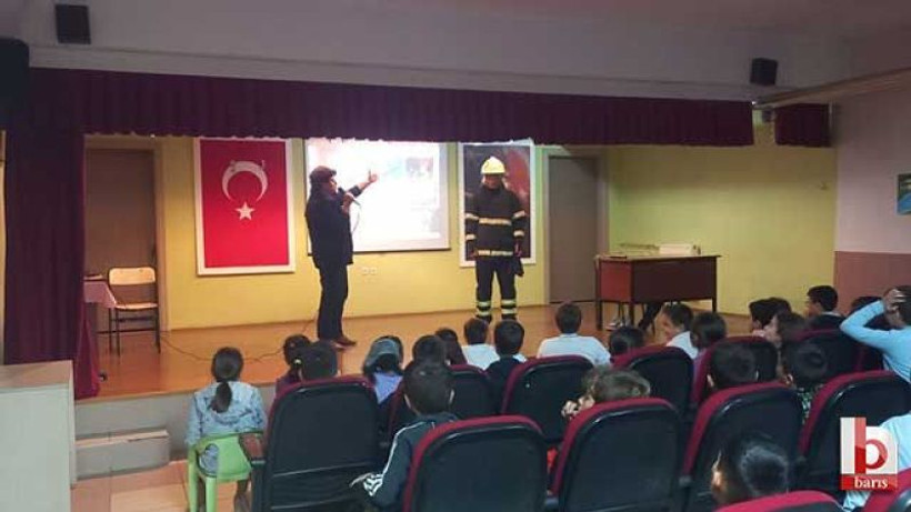 Kocaeli ‘de öğrenciler itfaiyecilik mesleğini öğrendi