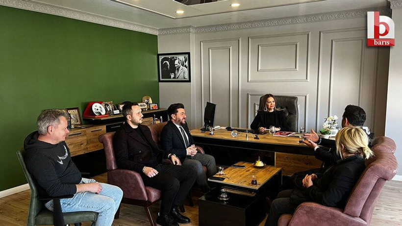 Özgür Özel, Gökhan Ercan’ın sloganını beğenmiş!