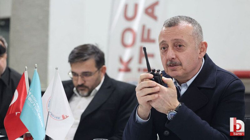 Başkan telsizi eline aldı, nöbetçi itfaiyecilere bakın nasıl seslendi?