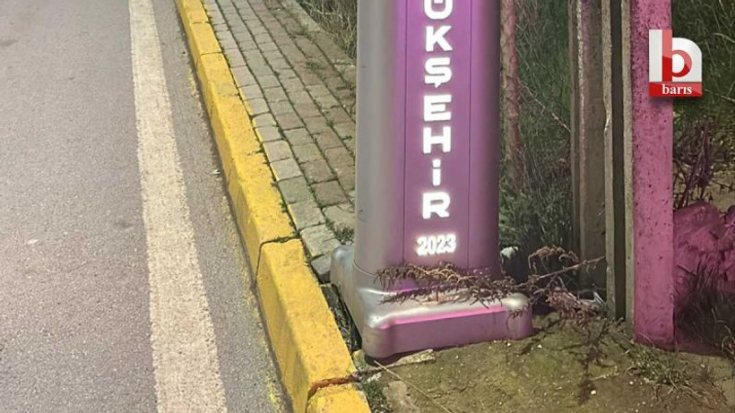 Allah aşkına engelli vatandaş buradan nasıl geçsin?