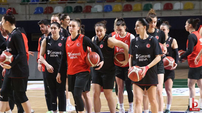 A Milli Kadın Basketbol Takımı,İzmit'te oynayacağa maç için hazırlıklara devam ediyor!