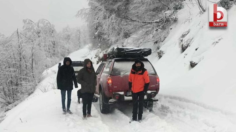 Kocaeli'de karda mahsur kalanlara Büyükşehir yetişti