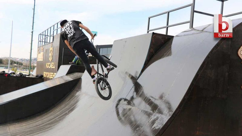 Büyükşehir, sporun ve sporcunun yanında