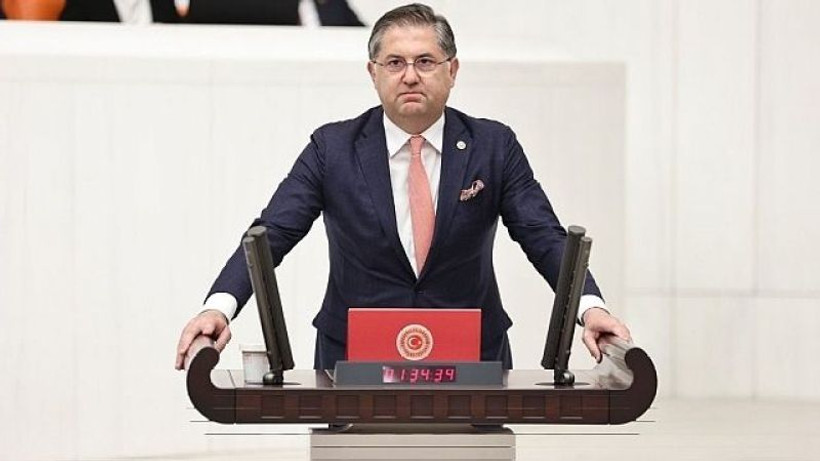 Harun Yıldızlı polis müdahalesinin ortasında kaldı!