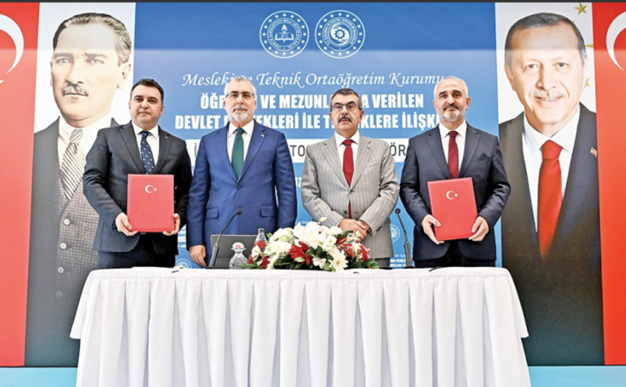 İşbaşı Eğitimi’ne katılan gençlere 850 lira cep harçlığı