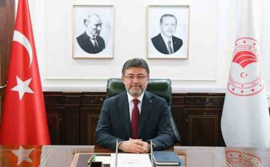 Bakan Yumaklı: Orman yangınlarıyla mücadelemiz sürüyor
