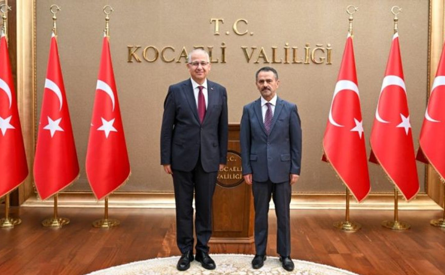 Rektör Cantürk'ten jet hızıyla Vali Aktaş’a ziyaret...