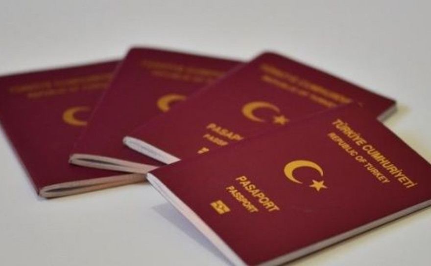 Dünyanın en güçlü pasaportları açıklandı: Türk pasaportu sıra atladı