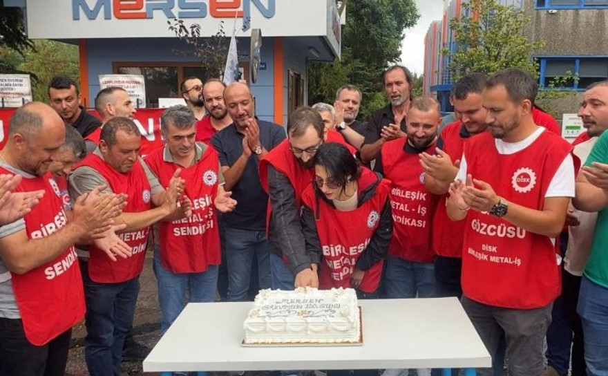 Grevin 100’üncü gününü pastayla kutladılar