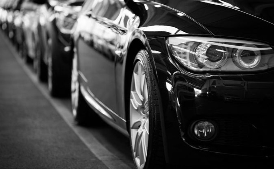 Lüks araç kullananlar Maliye'nin merceğinde