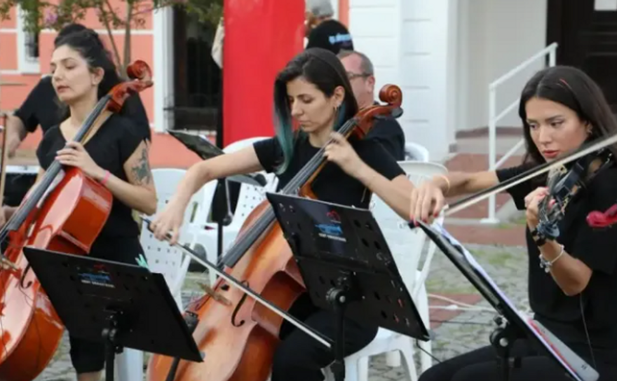 İzmit'te bu akşam pop konseri var!