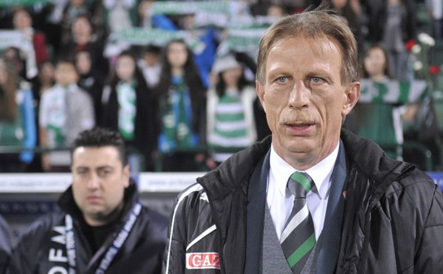 Futbol dünyasının acı günü! Christoph Daum yaşamını yitirdi