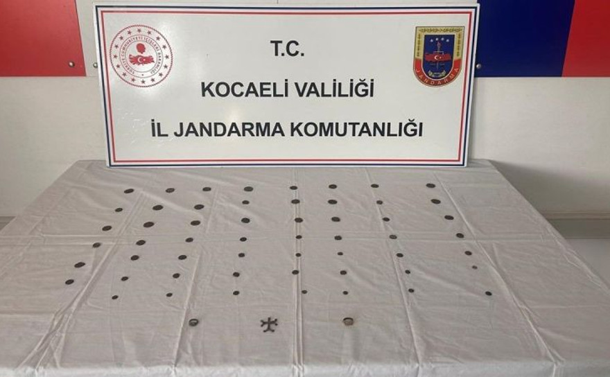 Roma ve Bizans dönemine ait olduğu değerlendirilen 58 tarihi eser ele geçirildi