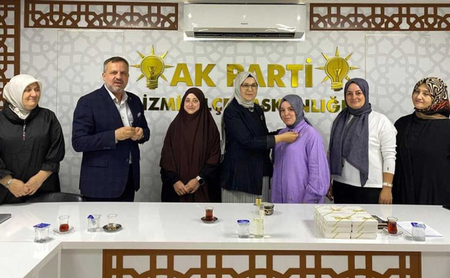 44 kadın AKP’ye katıldı