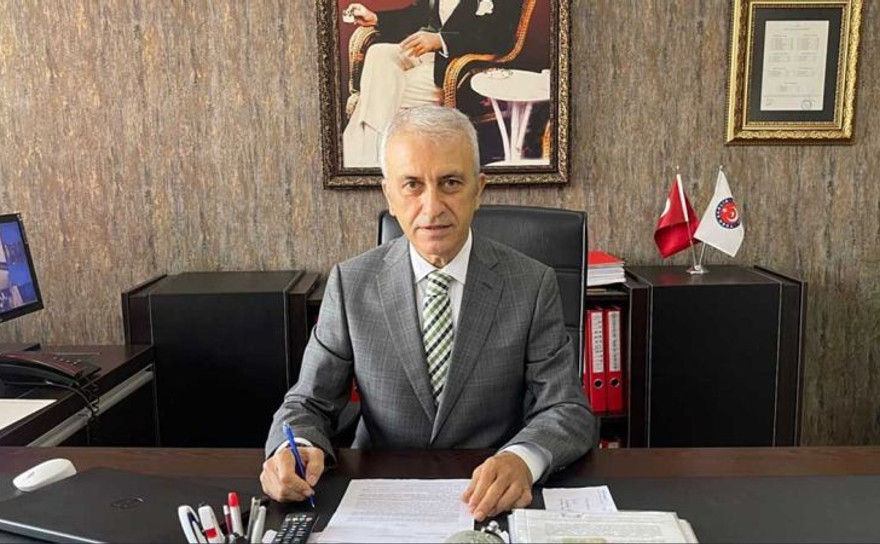 Çeker: Türkiye'ninki büyüyor, memurunki küçülüyor