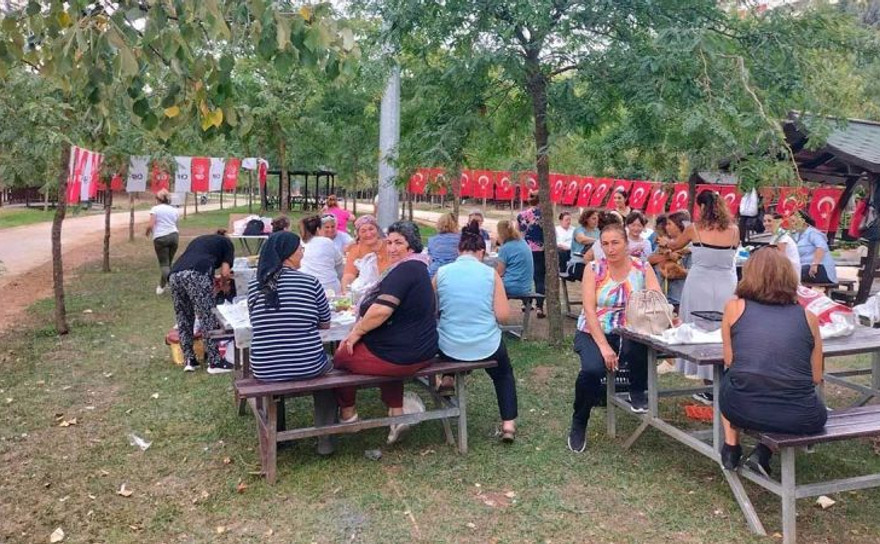 CHP’li kadınlar piknikte buluştu