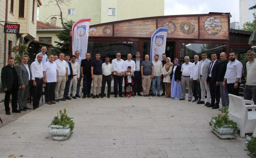 Darıca Trabzonlular Derneği'nden 3. gençlik şöleni