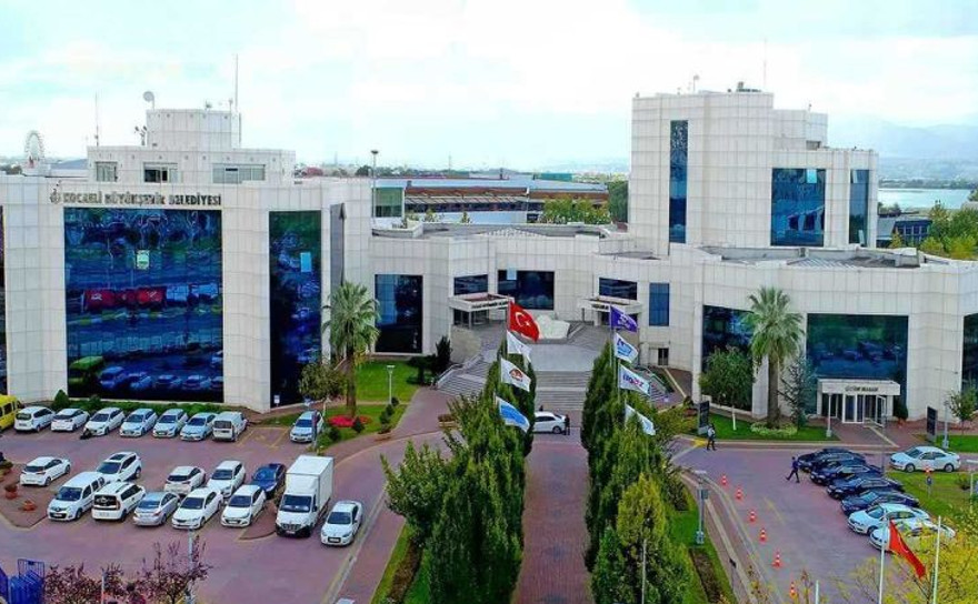 Büyükşehir’e 4.5 milyarlık ek bütçe!