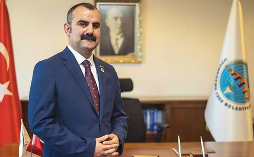 İYİ Parti'den başkan seçildi bugün CHP'ye geçti