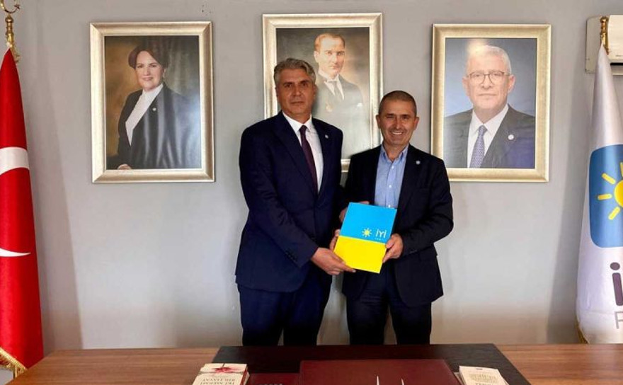 İYİ Parti Kartepe İlçe Başkanı Hasan Sır oldu