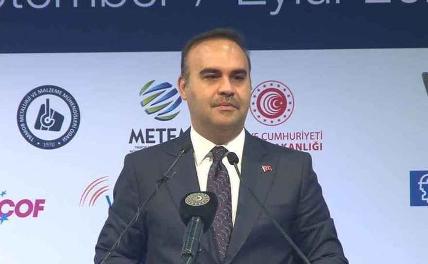 Bakan Kacır: ''Türk demir-çelik sektörü dünyada önemli bir konumda''