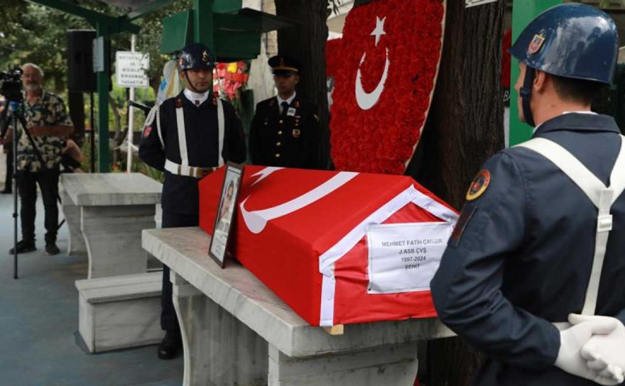 Sakaryalı şehit son yolculuğuna uğurlandı