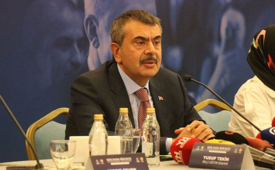Milli Eğitim Bakanı Tekin “Niye rahatsız oluyorsunuz?”
