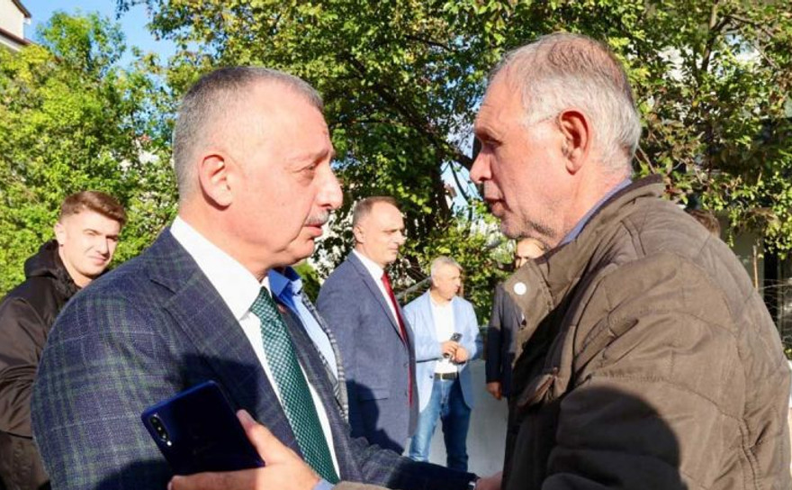 Büyükakın Gebze’de! Patlamadan etkilenen vatandaşları ziyaret etti