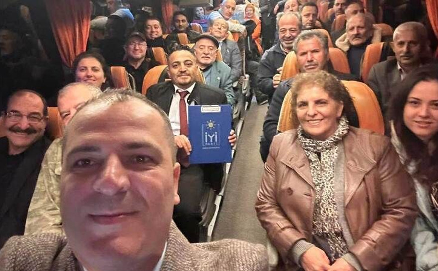 İYİ Partililer Ankara’ya gitti