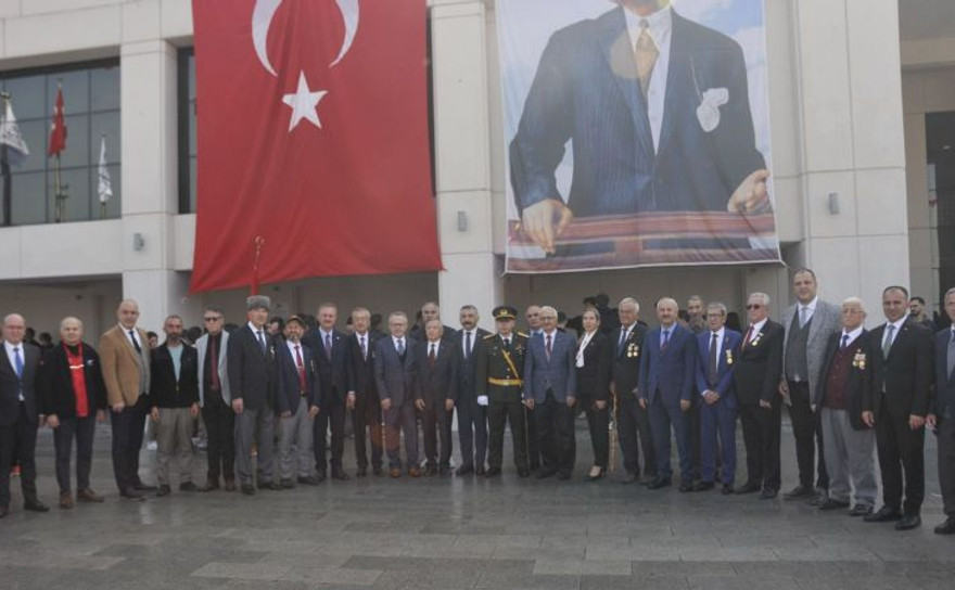 Gebze, Cumhuriyet Bayramı'nı kutluyor