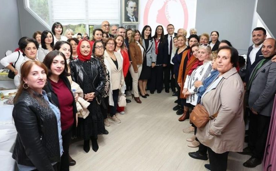 29 Ekim Kadınları Derneği, Derince’de şube açtı