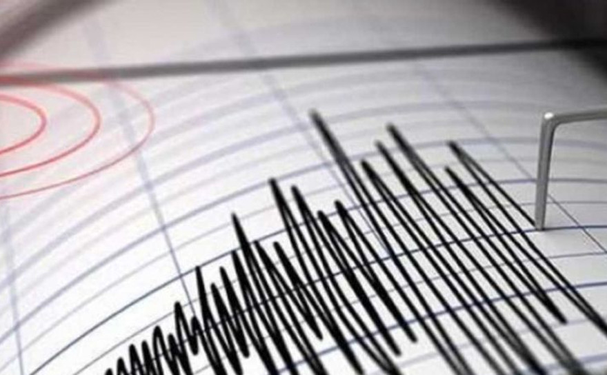 Son dakika Ege Denizi'nde korkutan deprem
