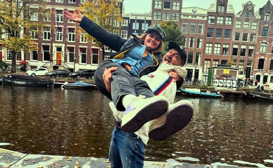 Yine yeniden Amsterdam