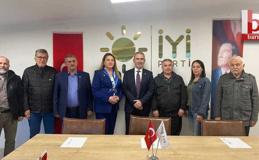 İYİ Partili Şirin’den Darıca’ya övgüler