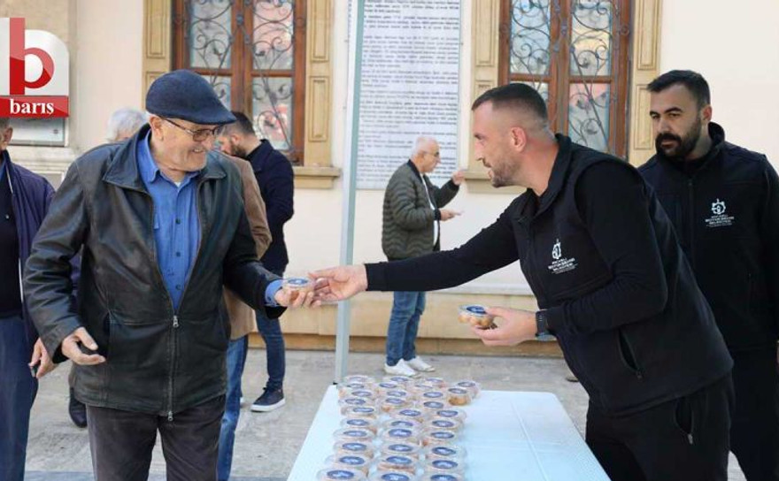 Büyükşehir'den Atatürk anısına lokma ikramı