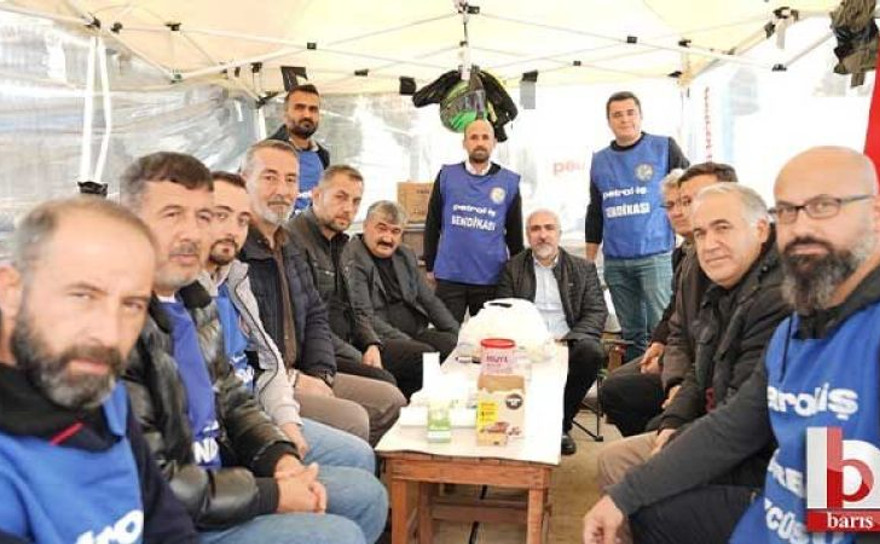 Petrol-İş genel merkezinden Tarkett’e destek ziyareti