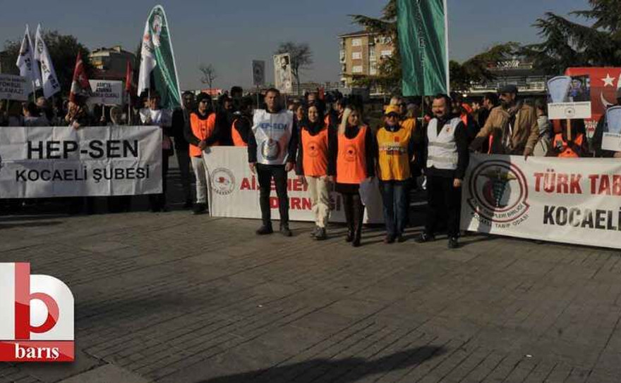 Sağlıkçılar meydandan sağlık bakanına seslendi