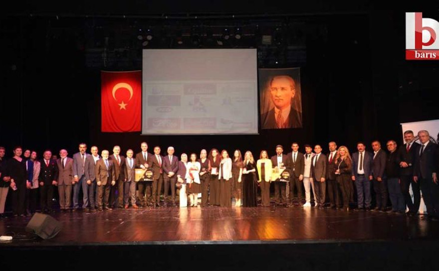 Kocaeli’de ödüllü Türk halk müziği ses yarışması finali gerçekleşti